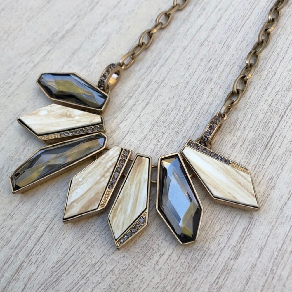 Kenneth Cole Geometric Rhinestone Statement Necklace - Picture 1 of 11